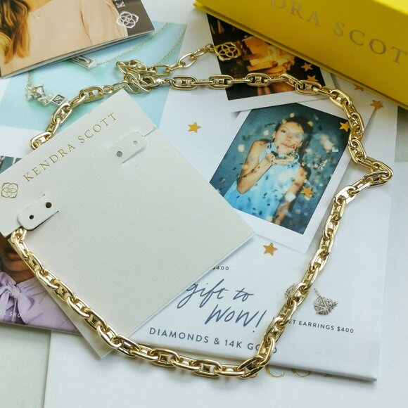 New Kendra Scott Bailey Chain Necklace in Gold - Picture 2 of 3